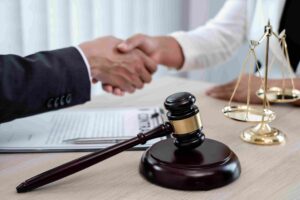 Why Do I Need to Hire a Business Lawyer?