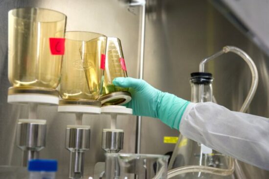 https-www-pfasinsights-com-files-2023-07-chemical-test-656x437-jpg