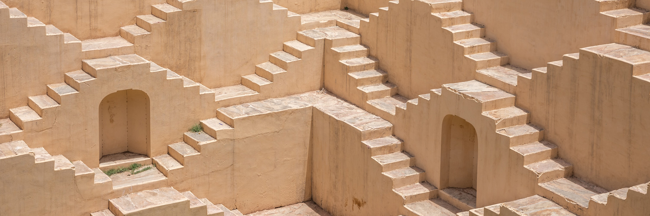 teams-bnr_india008_nina-luong-IOwItPmnkyU-unsplash