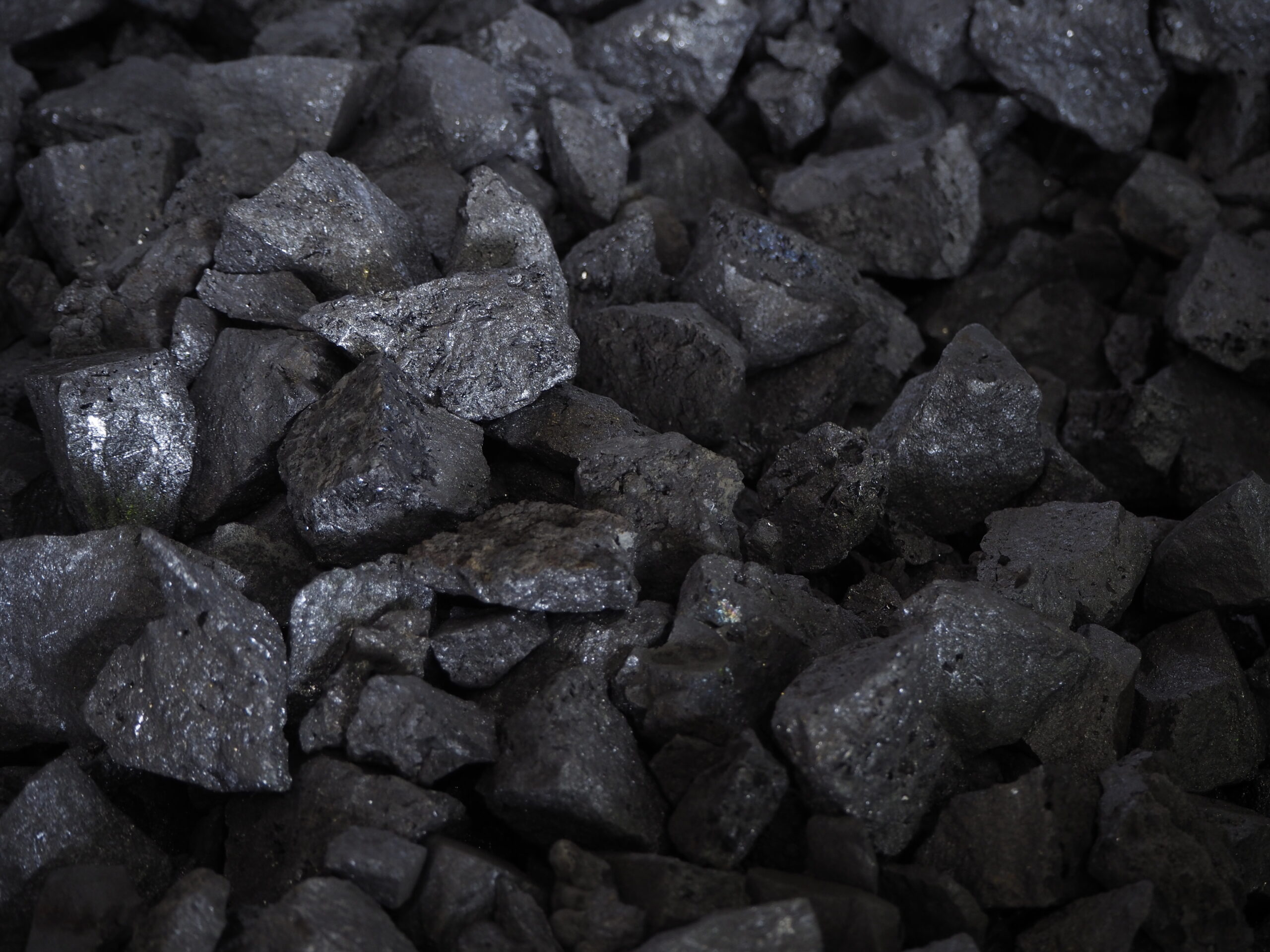 Ferro Silicon is an iron alloy composed of iron and silicon. Ferrosilicon is often used as a reducing agent in the production of ferro alloys and the steel industry.