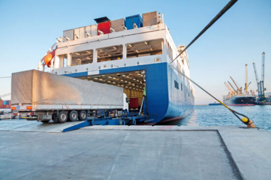 https-globalsupplychainlawblog-squirepattonboggsblogs-com-wp-content-uploads-sites-22-2024-03-shipping-and-trucking-transportation-ro-ro-transport-gettyimages-175353122-1-580x385-jpg