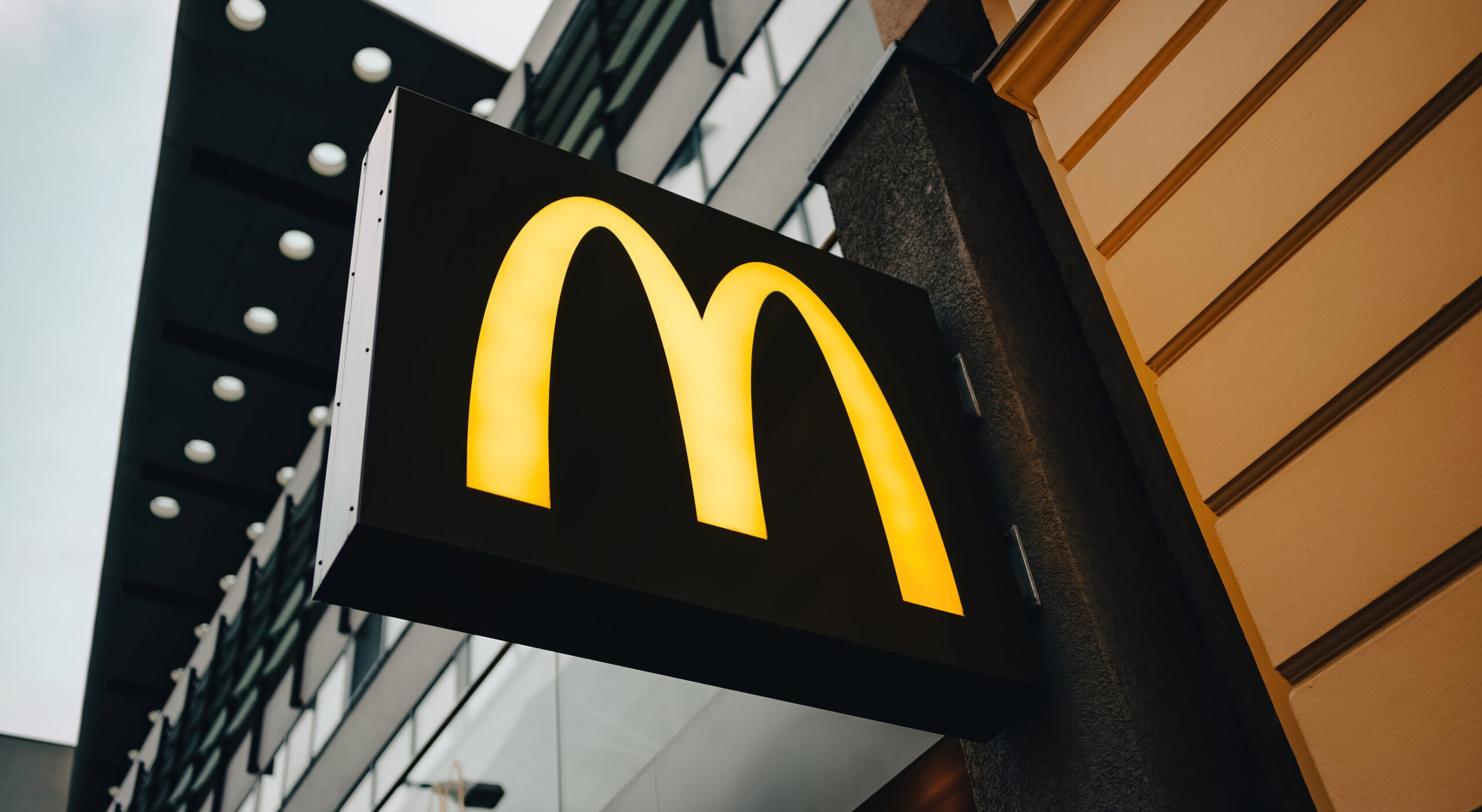 McDonald's sign