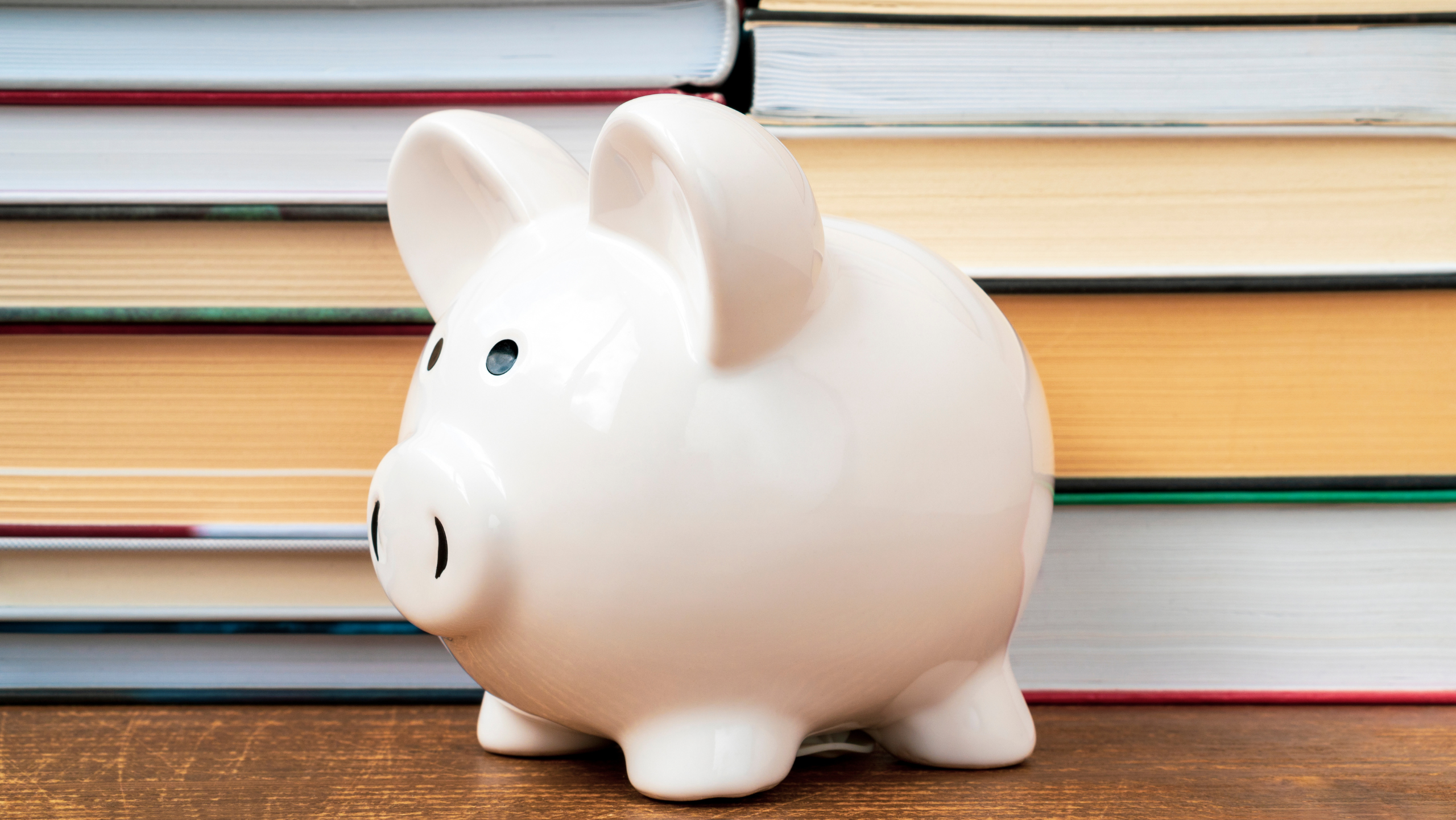 Funding Educational Expenses (2560 x 1442 px)