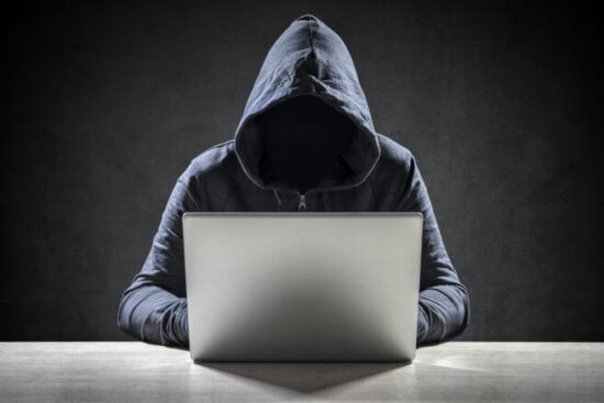 https-classdefenseboutique-mayerbrownblogs-com-wp-content-uploads-sites-26-2024-08-fraudster-656x438-jpg