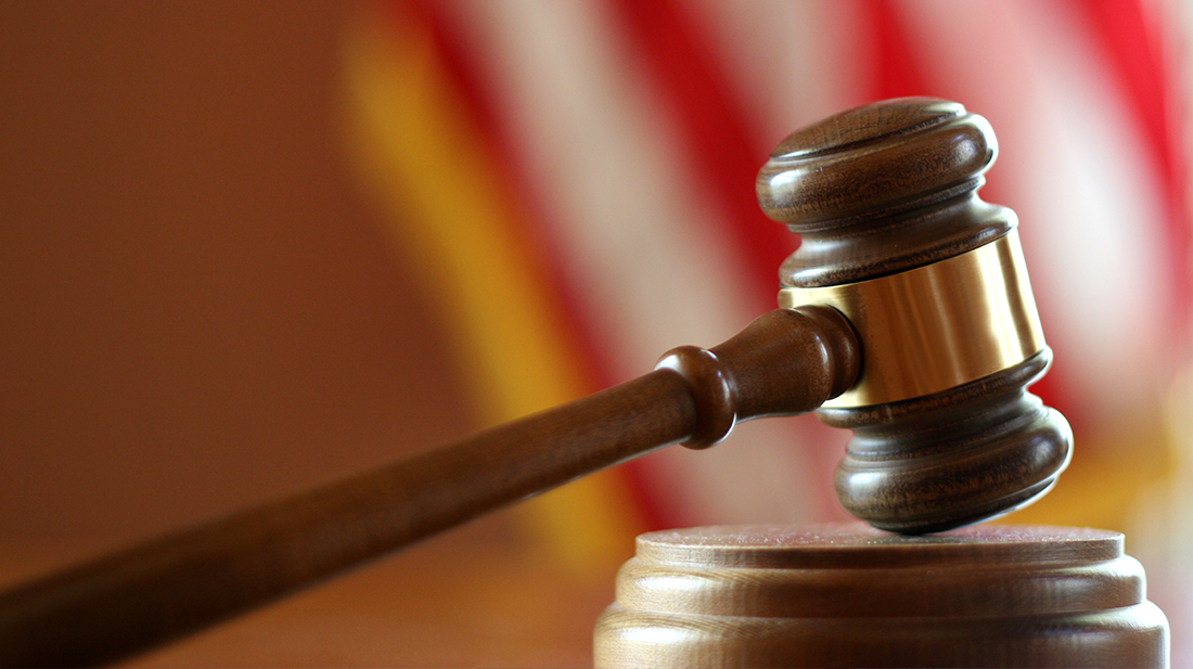 gavel2