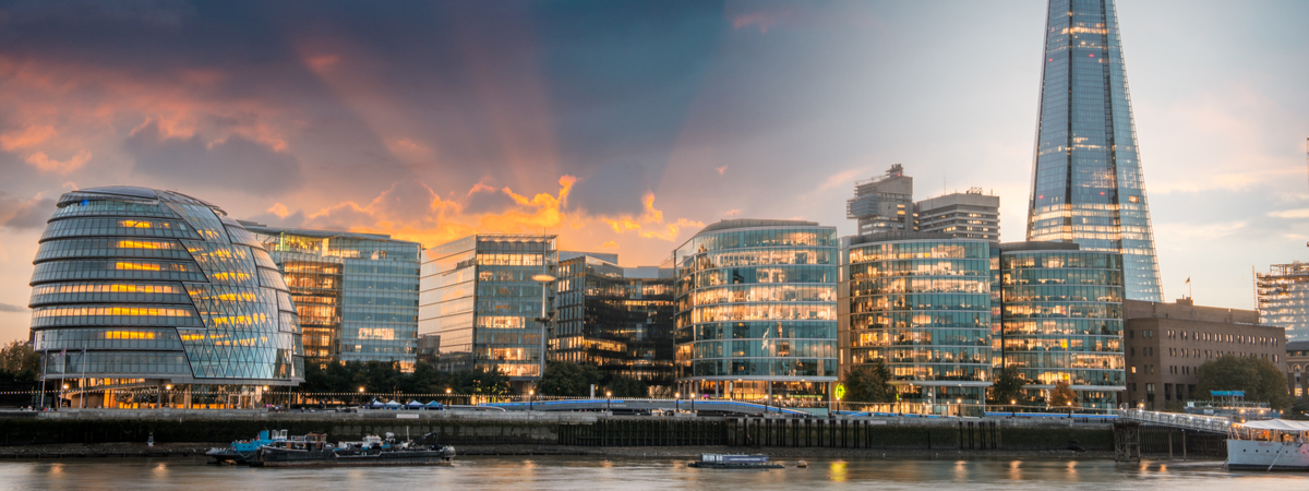 London 1200 x 450