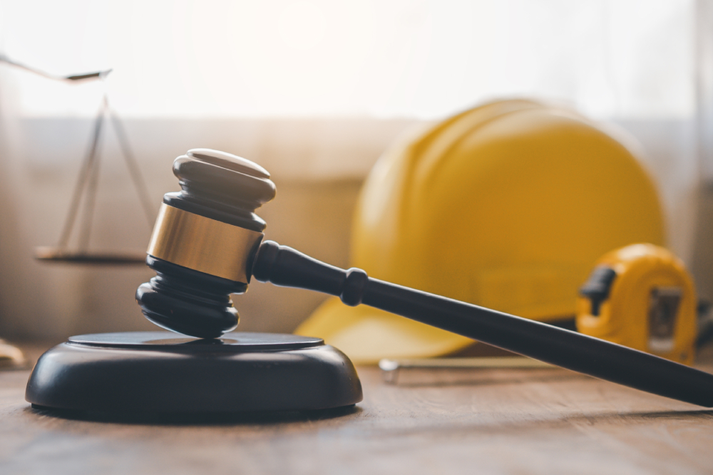 judges-hammer-and-helmet