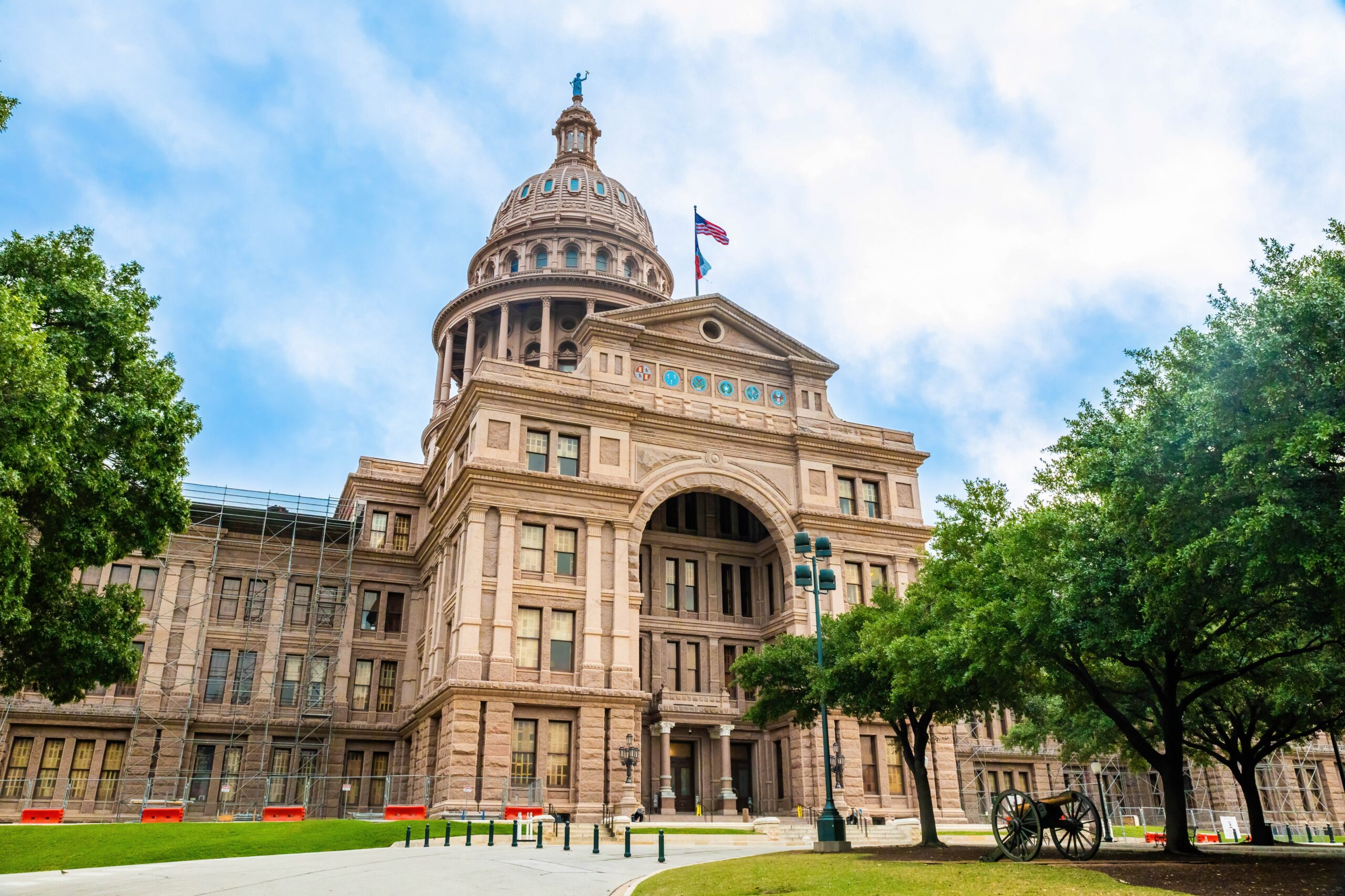 Scenic,View,Of,Texas,State,Capitol,Building,In,Austin,At