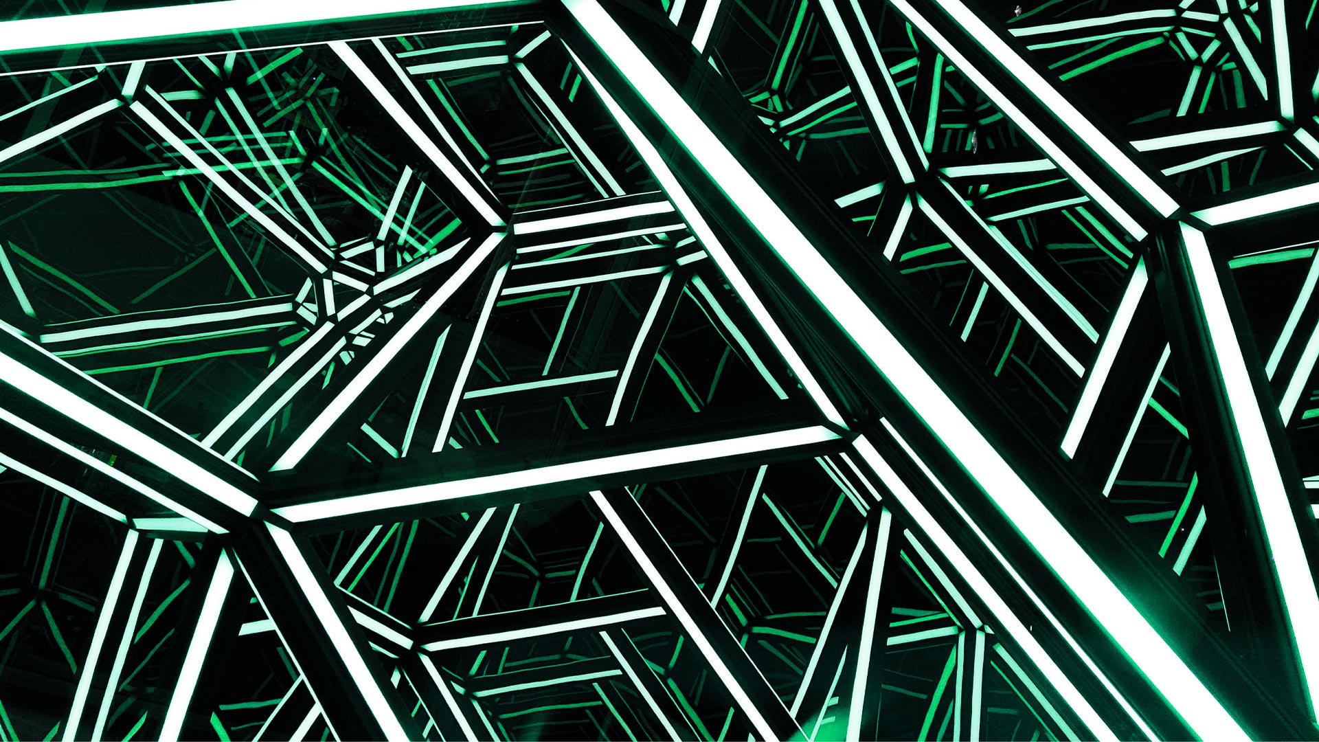 Abstract lights and mirrors installation_PPT