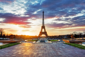 https-www-globalinvestigations-blog-wp-content-uploads-sites-10-2025-10-paris-at-sunrise-jpg