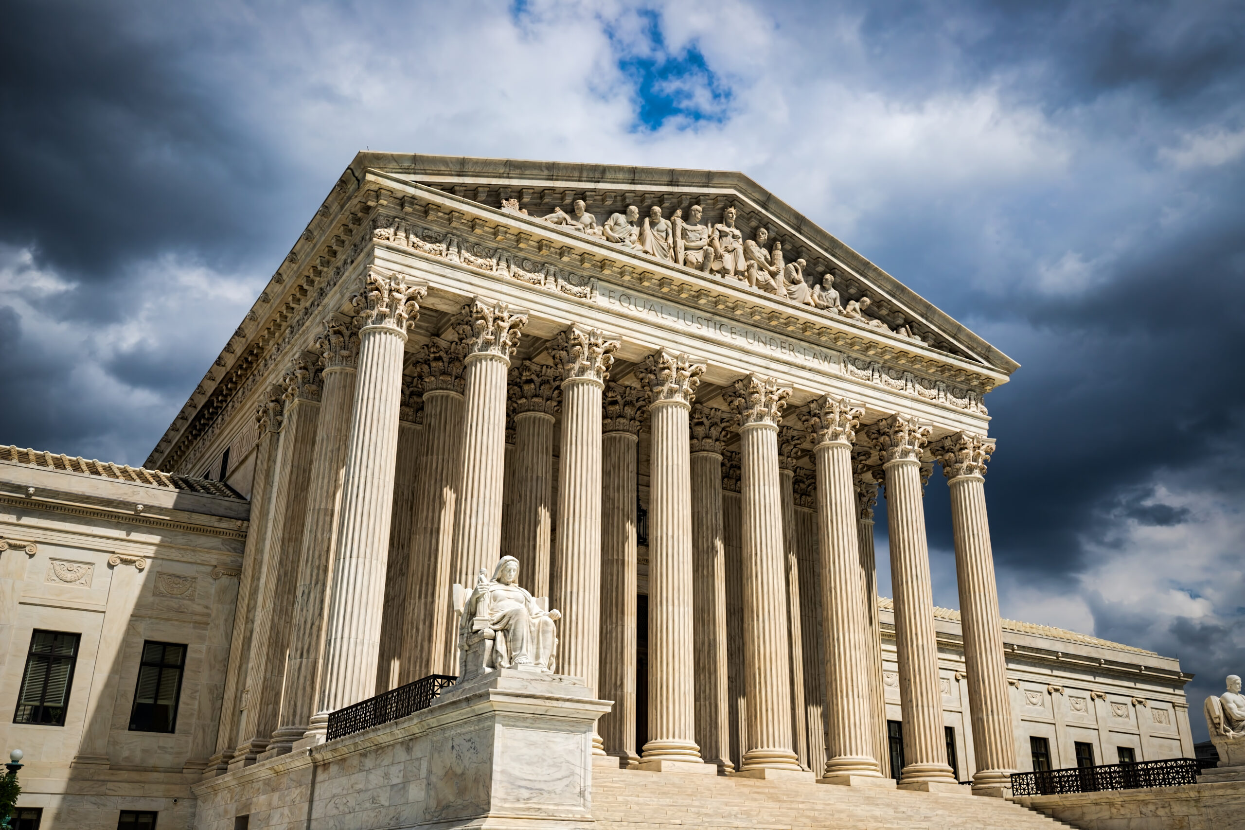 The,Front,Of,The,Us,Supreme,Court,Building,In,Washington,