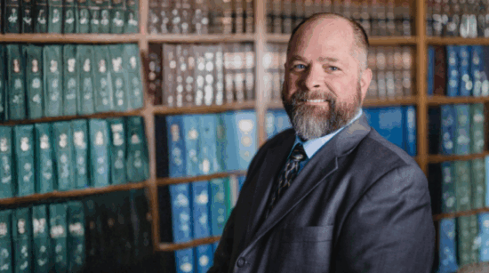 https-lawyerist-com-wp-content-uploads-2025-11-q4-2025-peter-kesling-case-study-featured-image-694x388-png