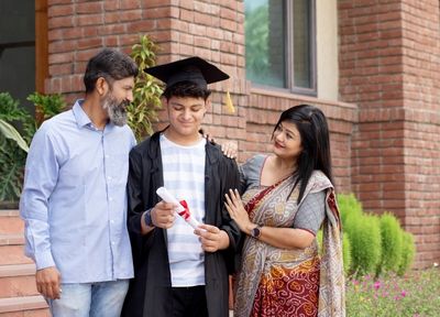 https-smartmove2uk-com-wp-content-uploads-2025-11-uk-visit-visa-for-parents-b-jpg