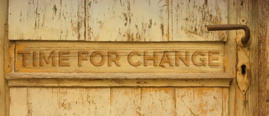https-free-images-com-lg-2898-door_change_new_beginning-jpg