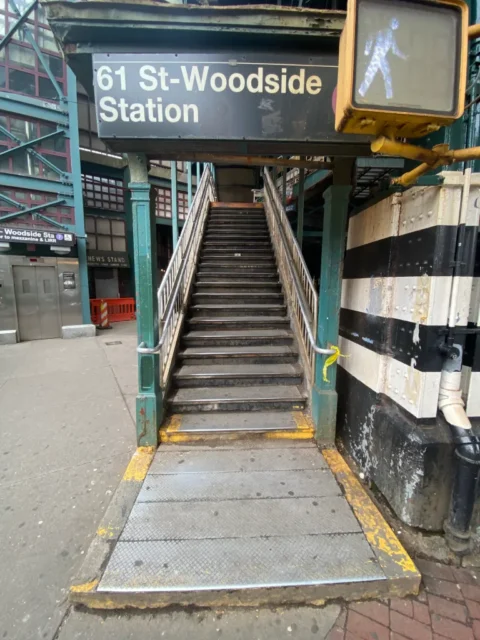 https-www-newyorkinjurycasesblog-com-files-2025-12-lirr-stairs-480x640-webp