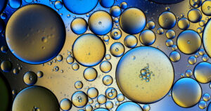 Full frame of molecular structure of liquids in motion.