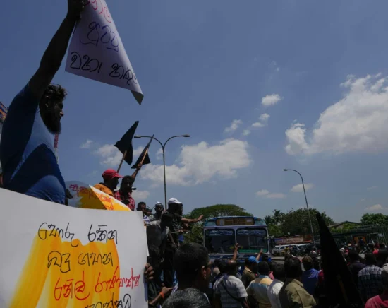 https-legalresearchandanalysis-com-wp-content-uploads-2026-04-sri-lanka-unions-stage-strike-to-protest-against-imf-bailout-plan-e1777318047603-webp