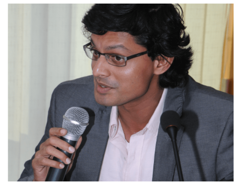 Pic of Prof Shamnad Basheer speaking
