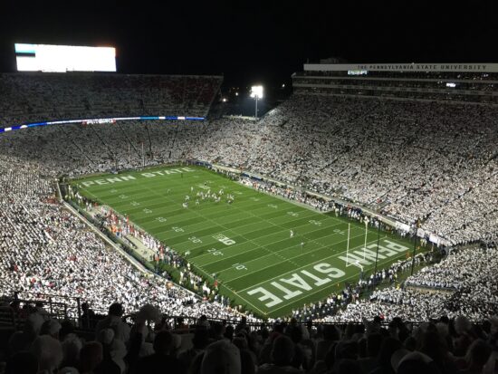 https-sportslawexpert-com-wp-content-uploads-2022-02-football-g6a27b4e55_1920-jpg