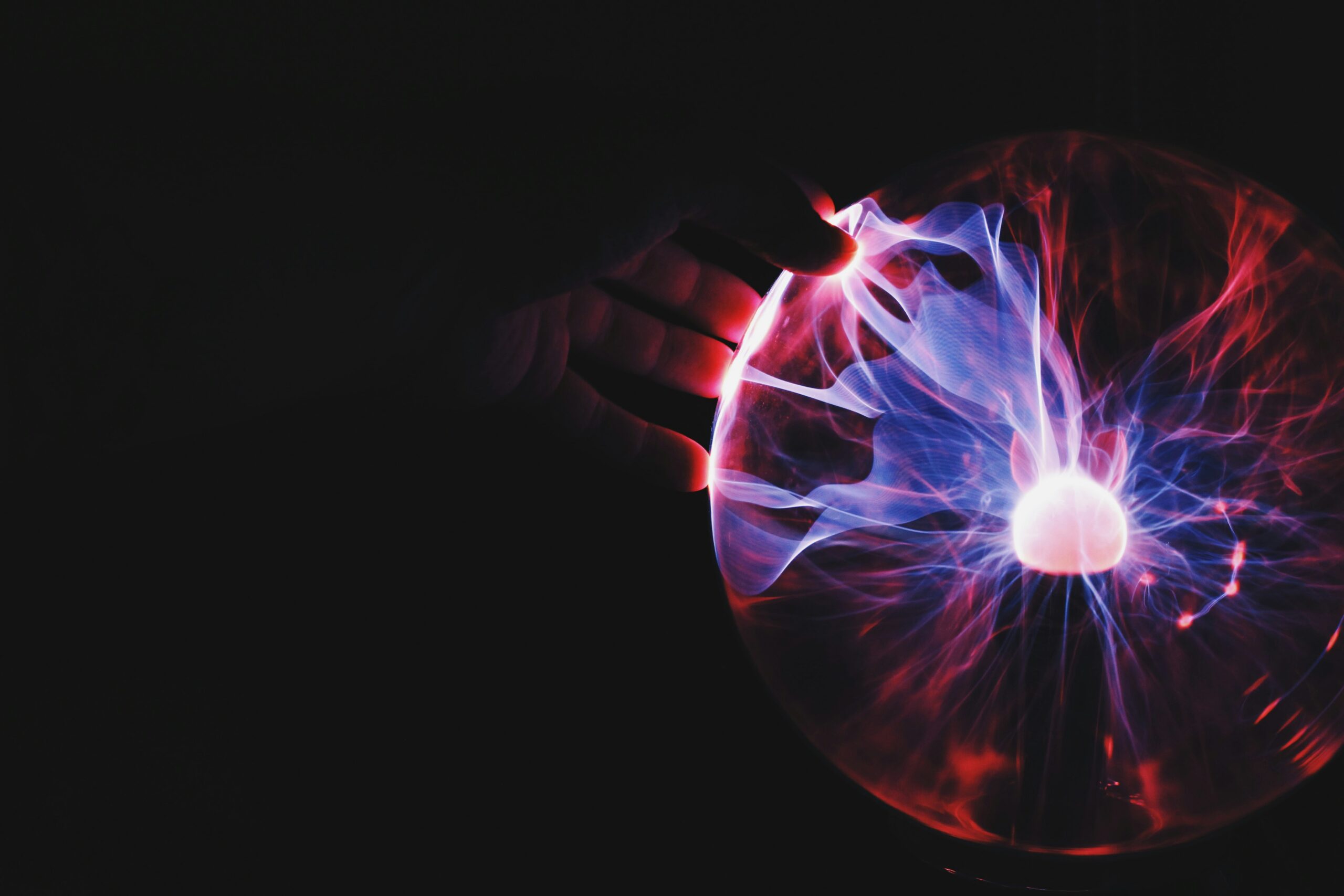 ramon-salinero-vEE00Hx5d0Q-unsplash (1)
