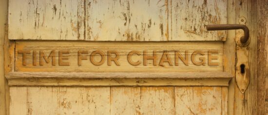 https-free-images-com-lg-2898-door_change_new_beginning-jpg