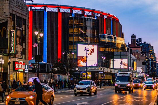 https-sportslawexpert-com-wp-content-uploads-2021-10-nyc-g35fc01fd0_1920-jpg