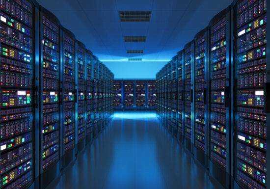 server_room_70297009.jpg_25417 (3)