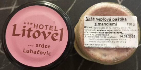https-storage-ghost-io-c-43-4e-434e508a-5e2f-4102-a53d-00bca10bb4bf-content-images-2026-08-czech-rep-botulism-pate-aug-26-jpg