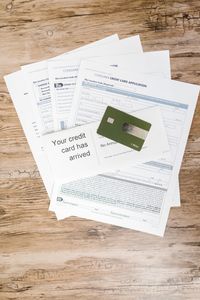 Should I Care About My Credit Score at 18 Learning the basics of budgeting, saving, and responsible credit card use when you turn 18 can help or affect future opportunities for years to come.